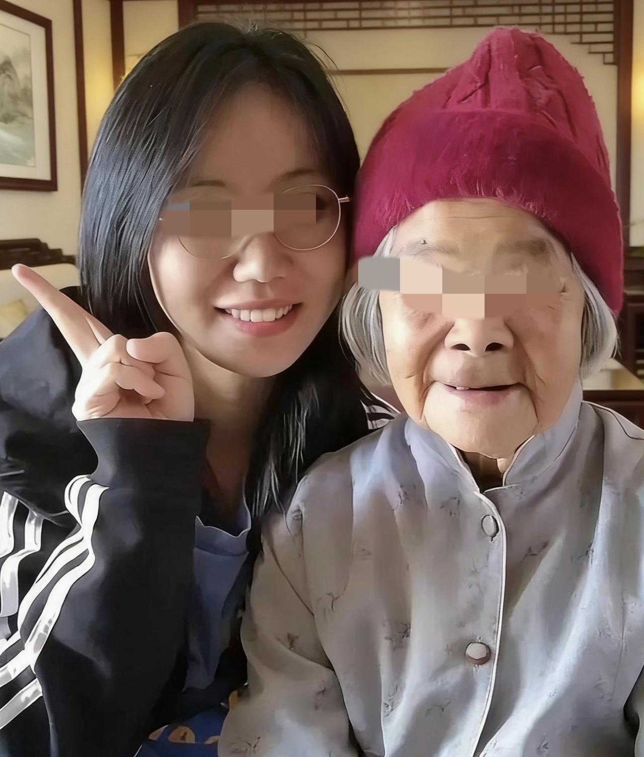 26岁姑娘与68岁阿姨的六年相伴

26 岁姑娘为省钱，和上海 68 岁阿姨同住