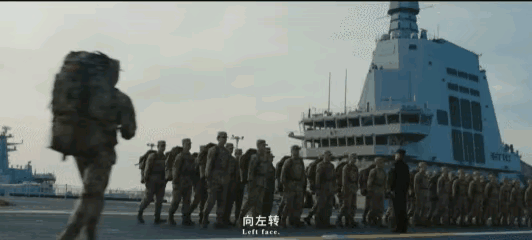 又要突破了！中国第四艘航母或为核动力！近日，我国最新海军宣传片引发热议，其中采用