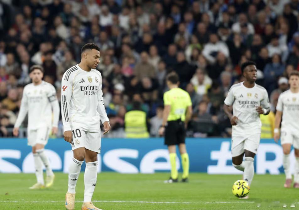 皇马0比2塞尔塔 有故意做掉阿隆索的迹象吗？萨拉赫公开了利物浦的矛盾，皇马这边再