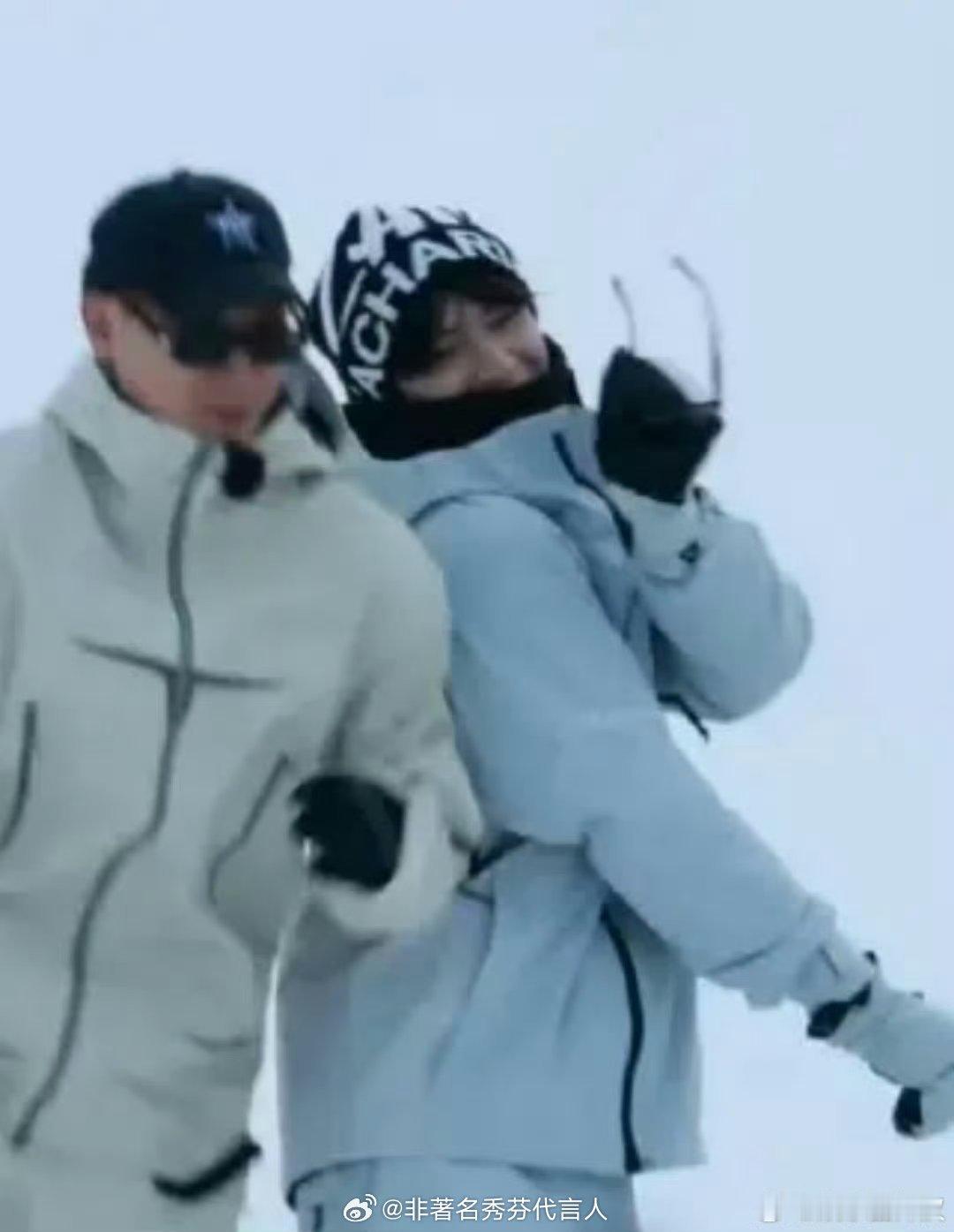 刘耀文 大家天天都在夸我感觉有点很期待这个综艺了，会很好玩的样子 