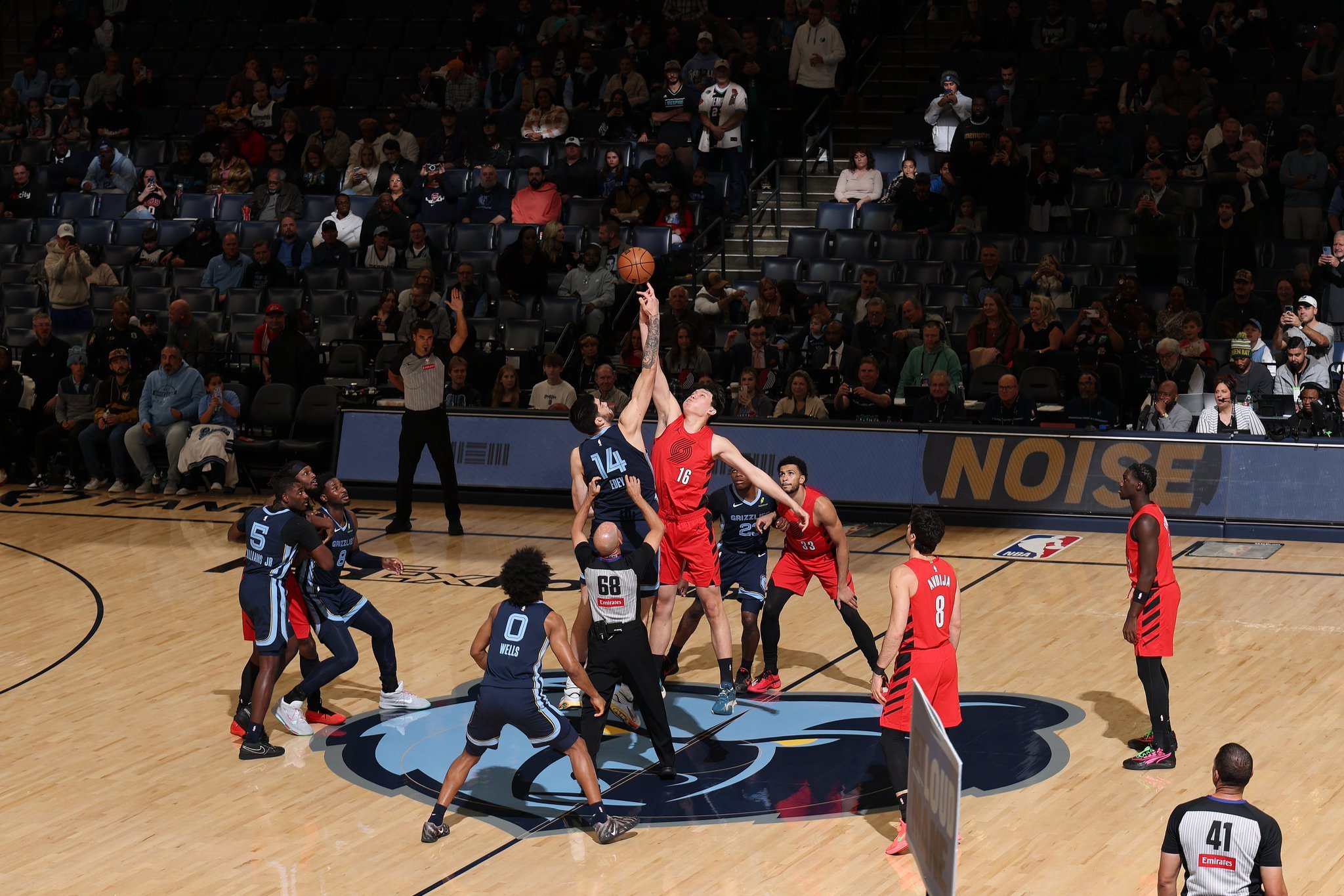 另外，仅代表我个人观点。我认为这场比赛是有意义的，可以给斯普利特证明杨瀚森是有能