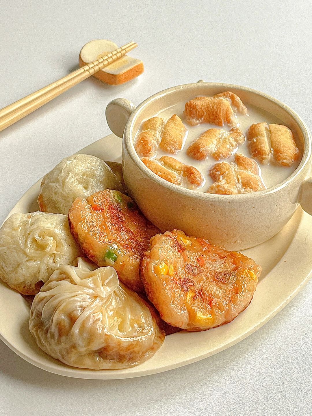 中式早餐｜豆浆泡油条🥛鲜虾饼🍤纸皮烧麦🍙