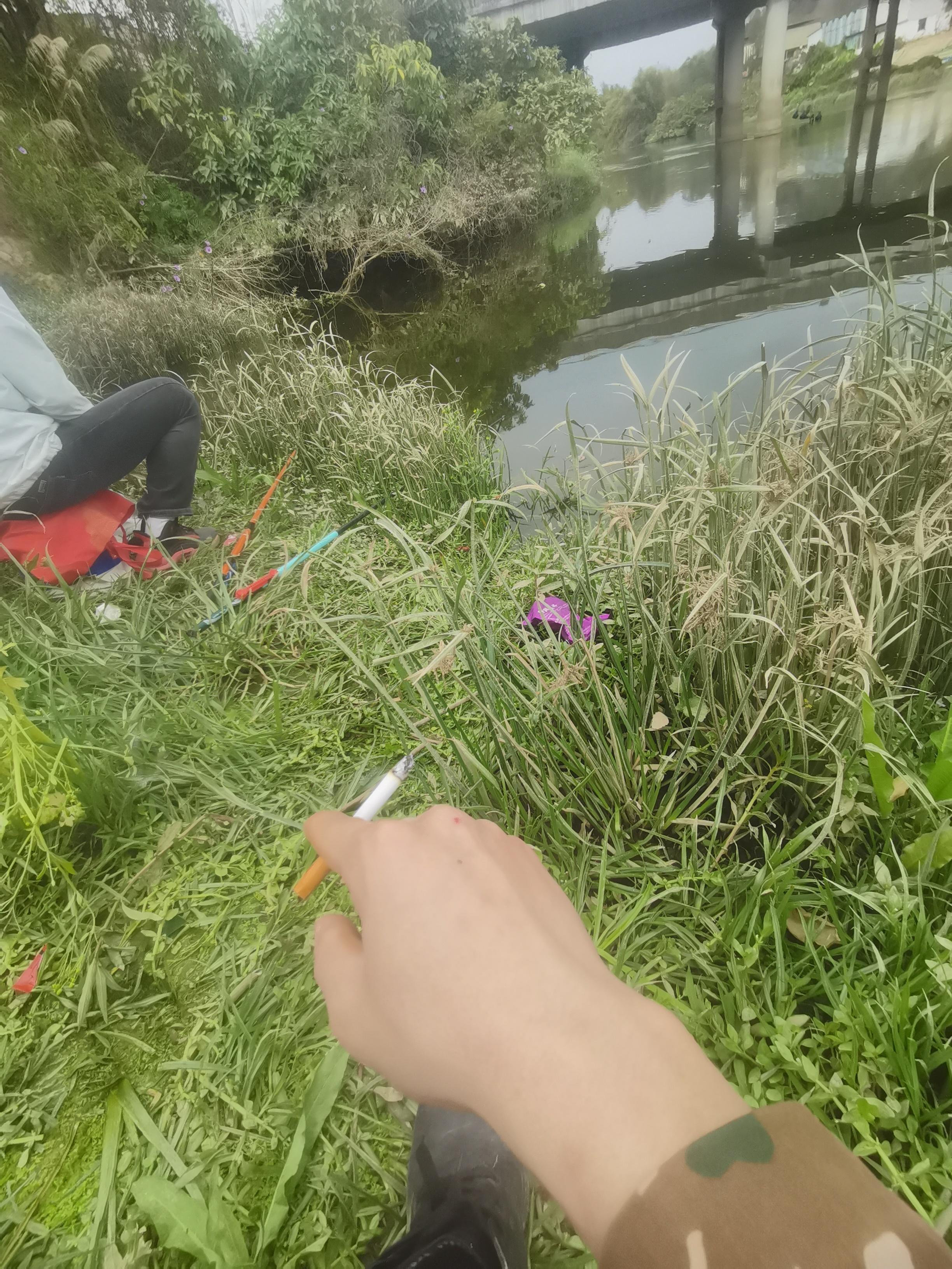 空军佬的两个小时 