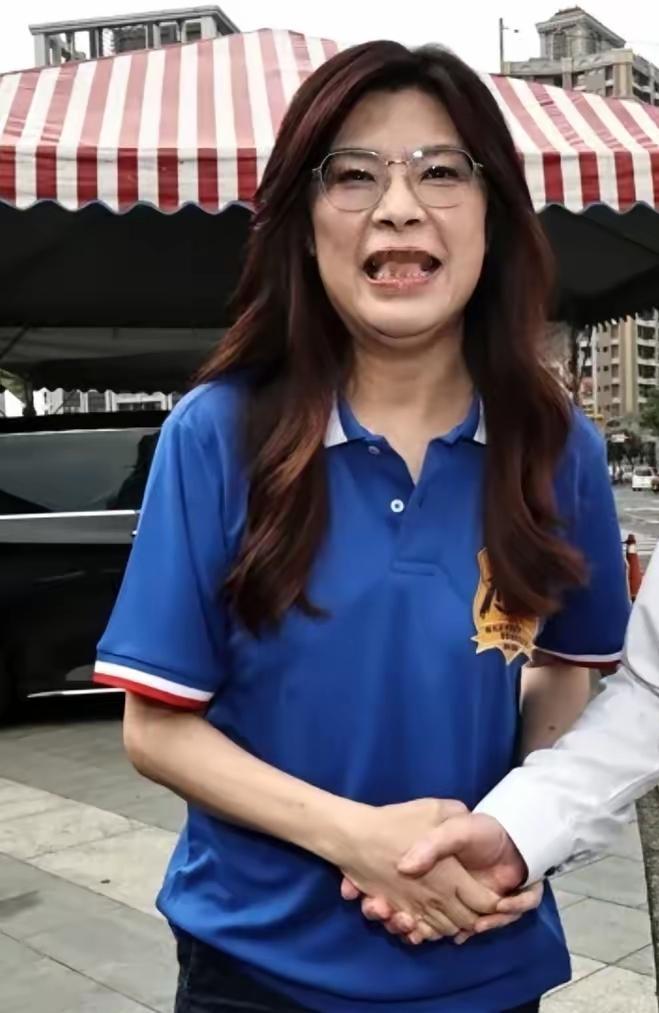 郑丽文第二波人事任命一出来，柯志恩还能蹦跶多久啊？多家媒体都说，她把原吴敦义时期