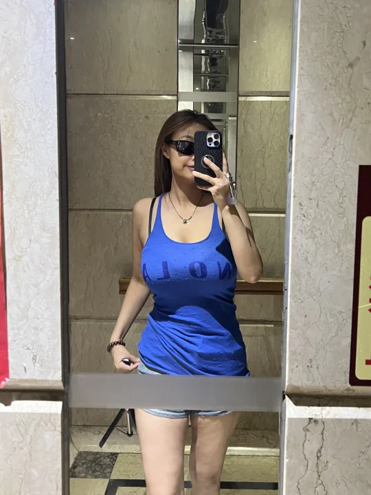 终于准备开始加入健身队伍了！🏋️