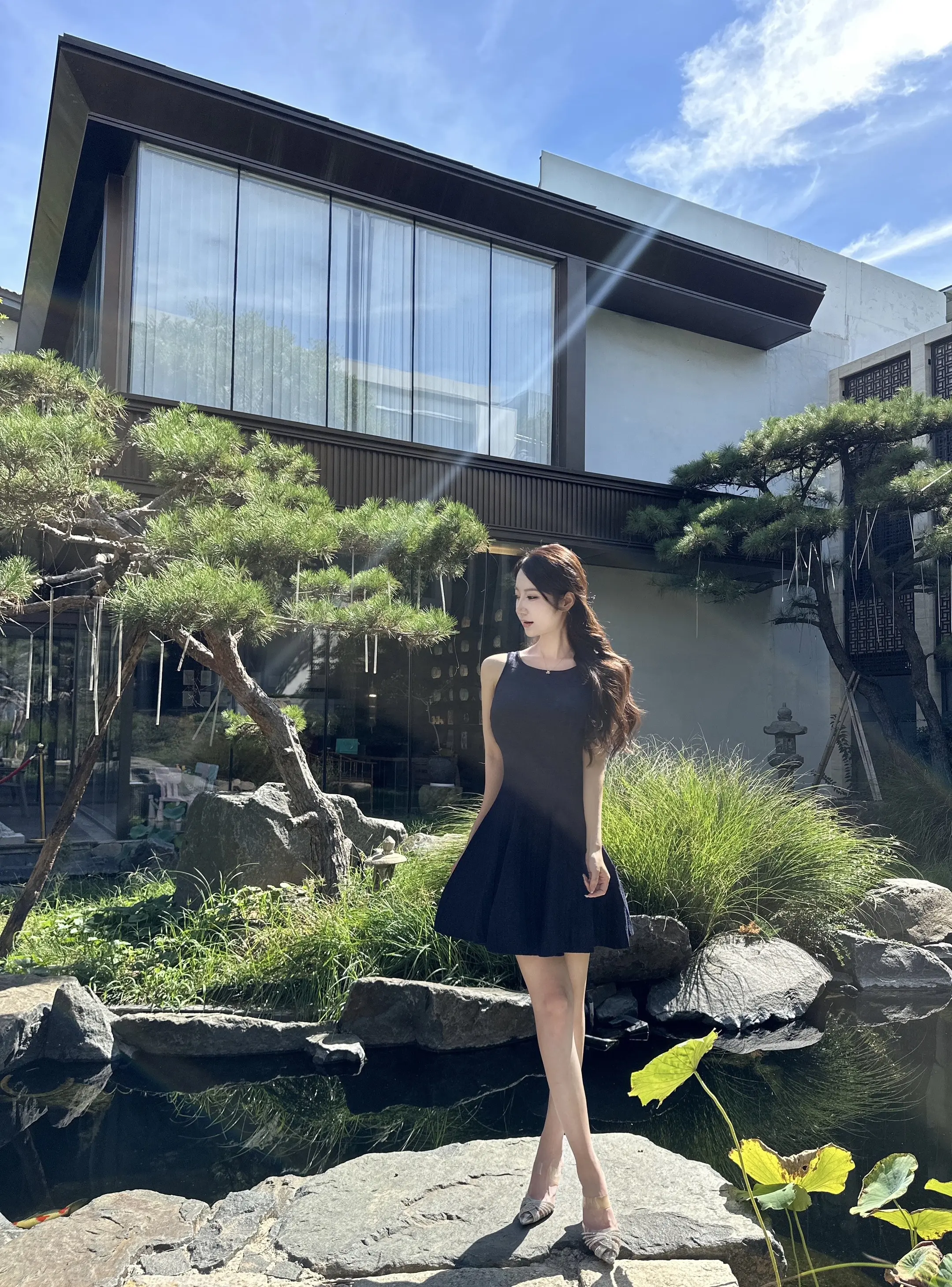 作家三毛说：你若盛开，清风自来。 当你停止向外求，开始向内修， 自身成...