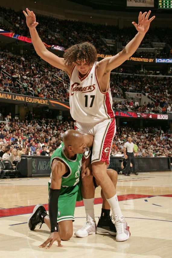 雷阿伦顶着人的二弟！说出这位骑士17号球员的故事。#nba你我皆主角# ​​​