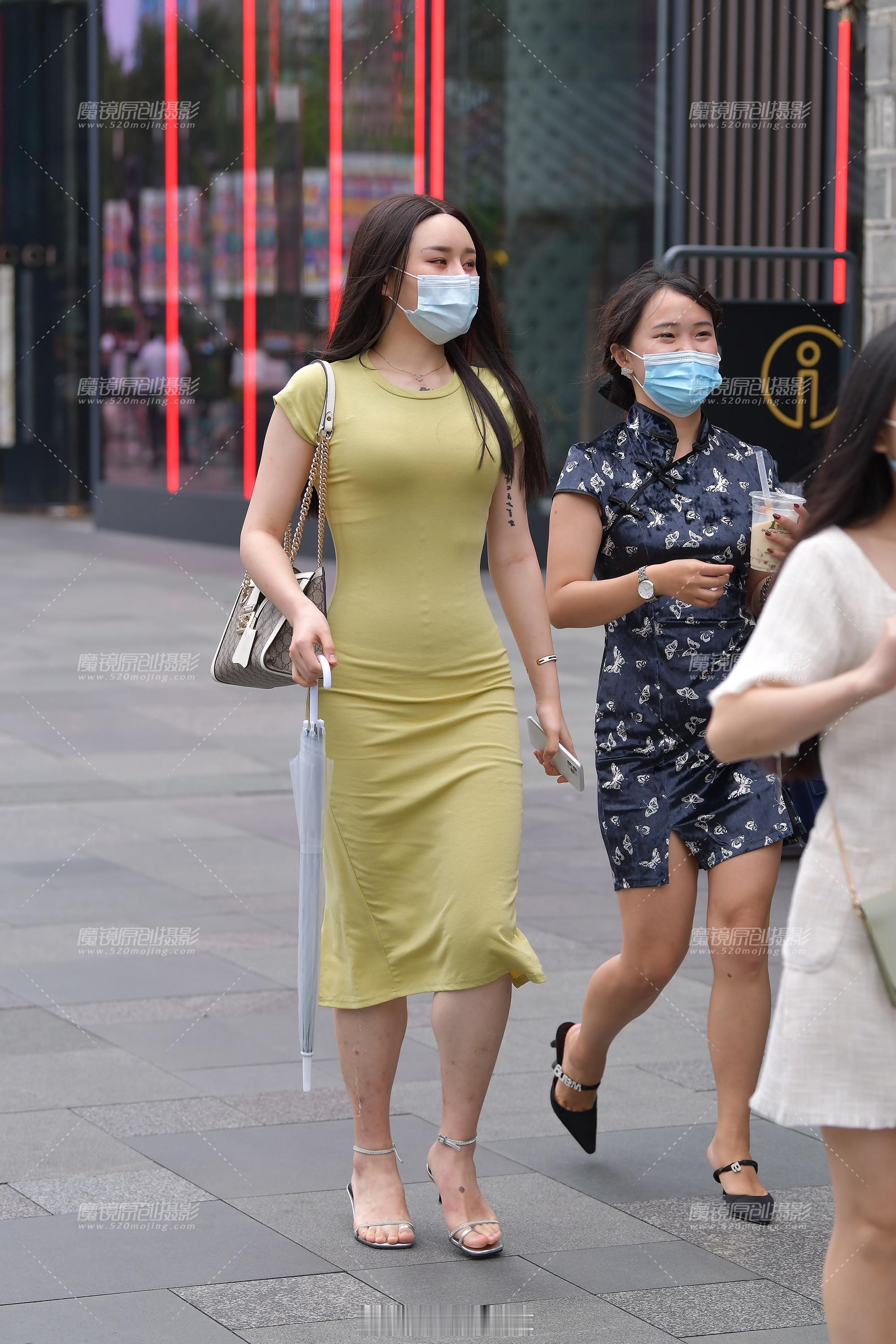 穿衣搭配[超话] 包臀裙的魅力在修身？ ​​​