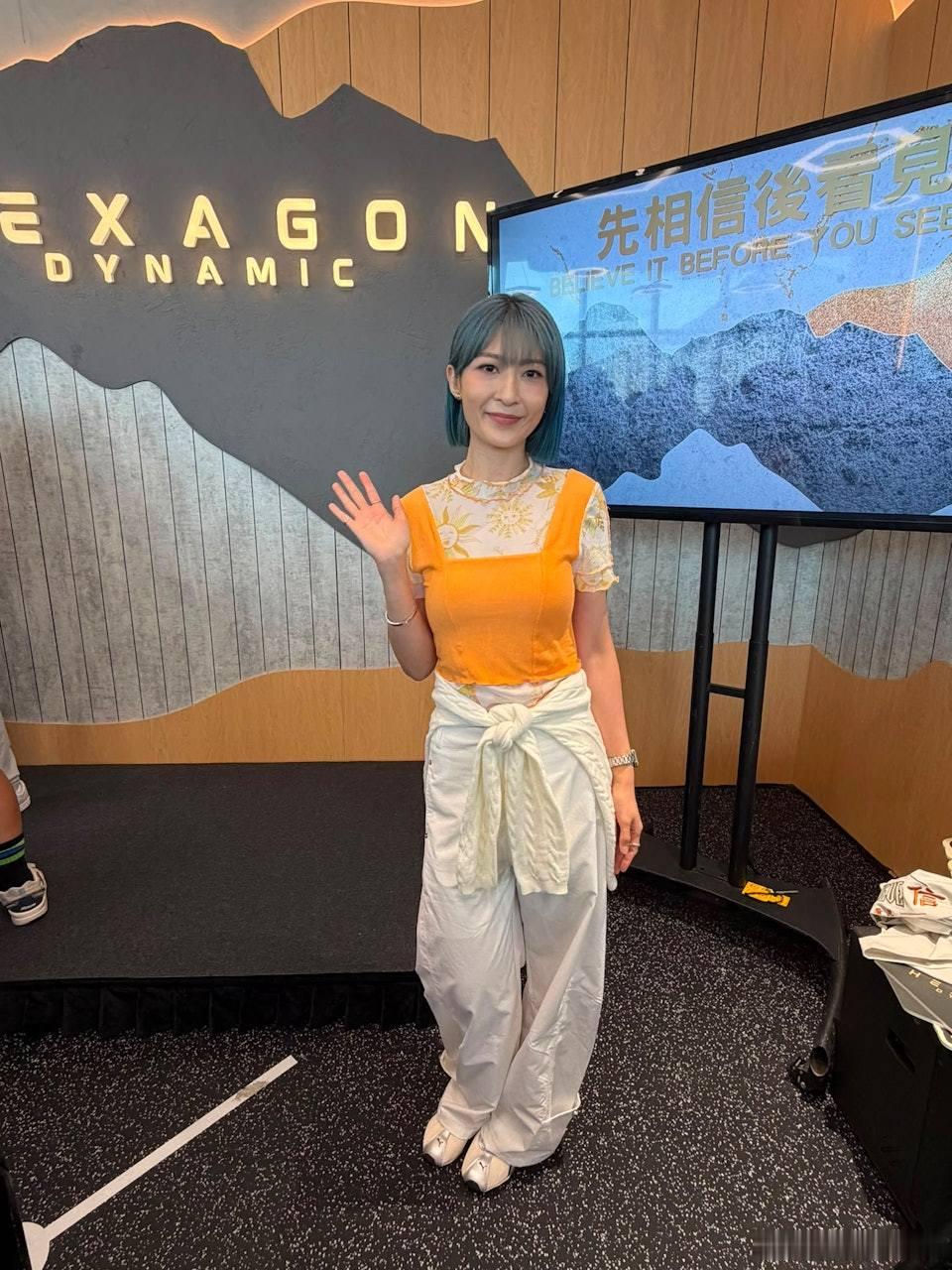 藝人關曜儁（Leo）除了積極發展演藝事業，同時亦全心投入健身及運動事業。他去年創