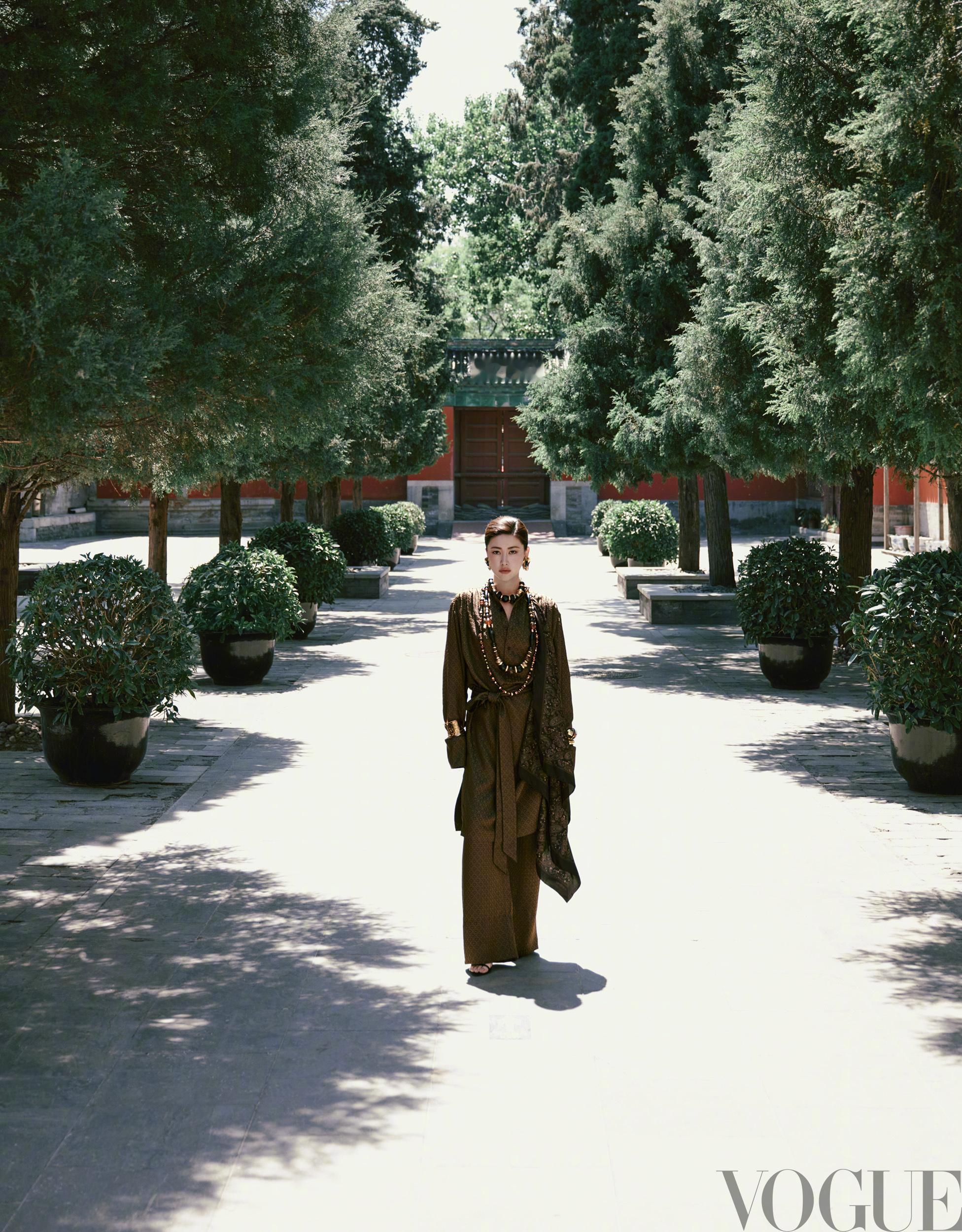 朱珠 × VOGUE China July 2025 Editorials.VO