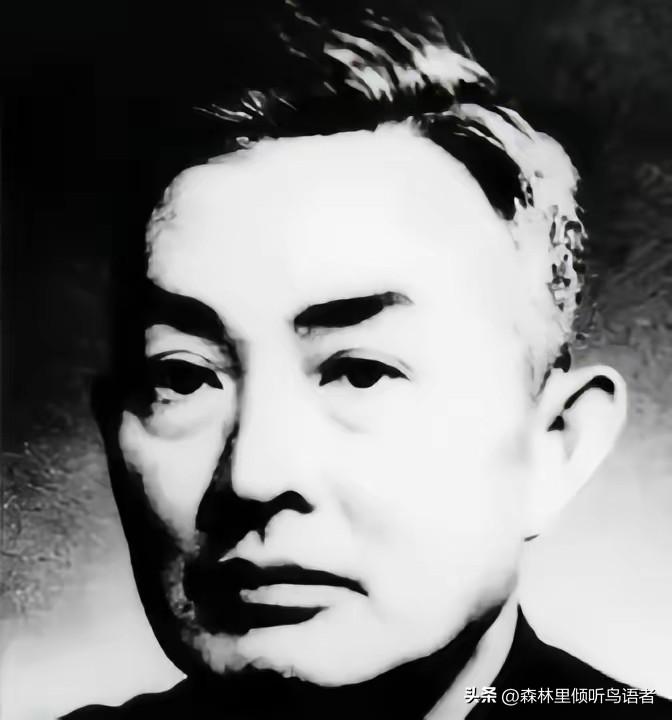 1952年，在外漂泊整整十五年的陈昌浩，终于获准踏上久违的祖国土地。阔别故土多年
