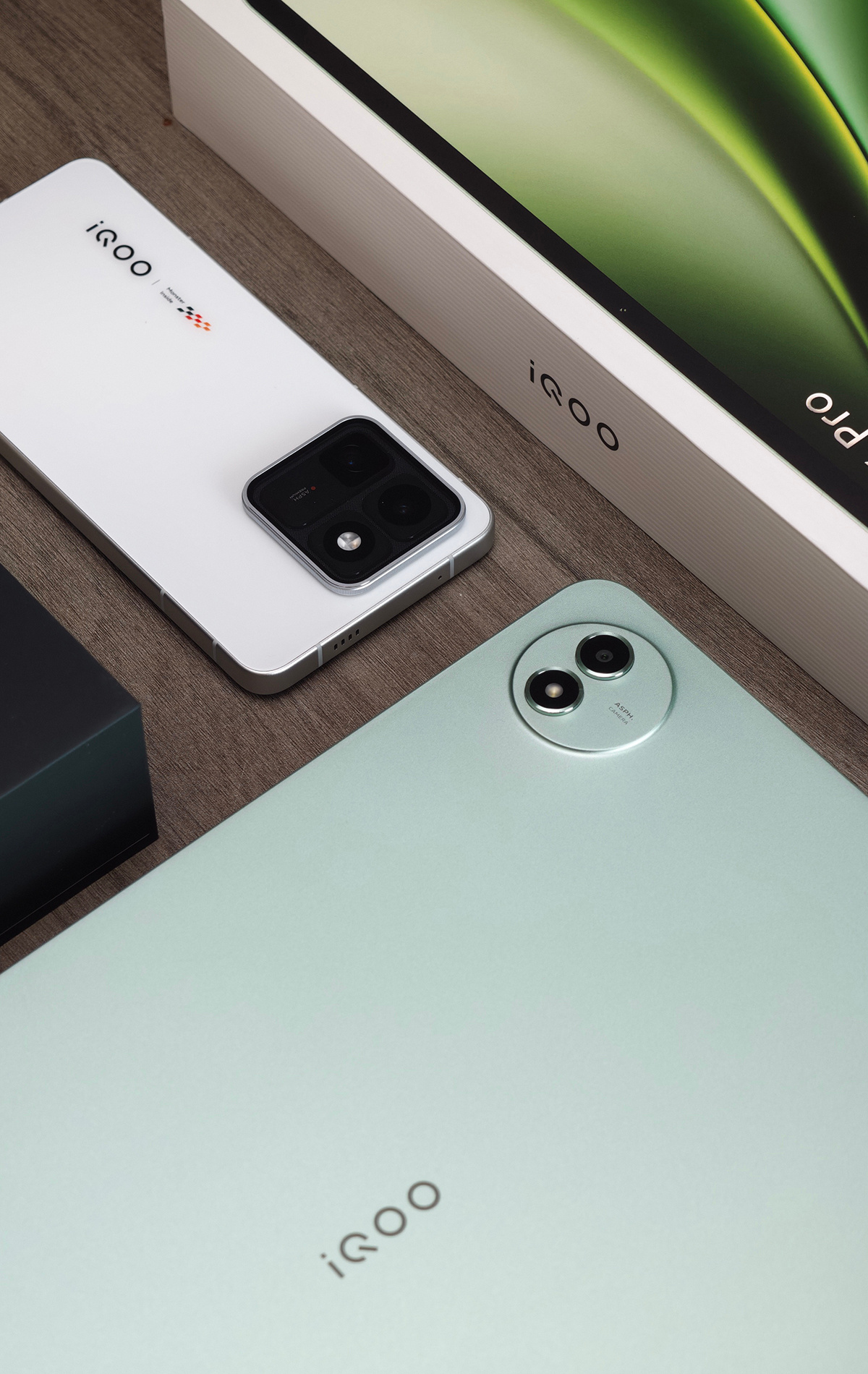iQOO Pad6 Pro首销优惠价4299元起！iQOO15同款第五代骁龙8至