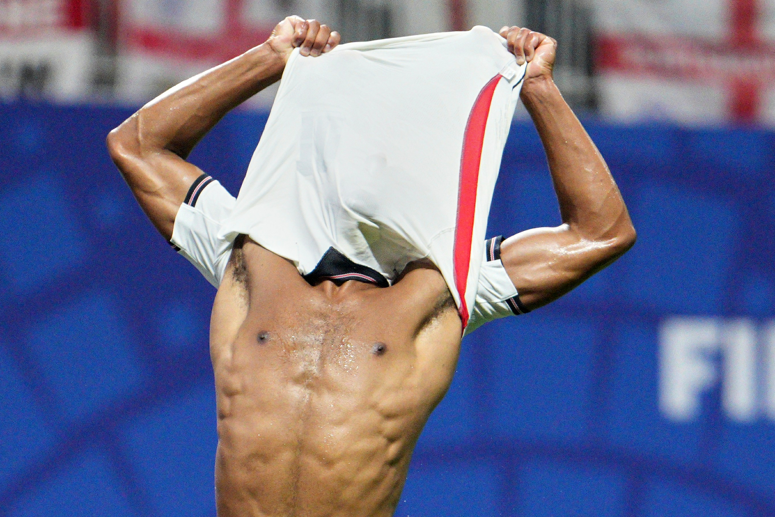 Guess who?!世界杯2026美加墨世界杯