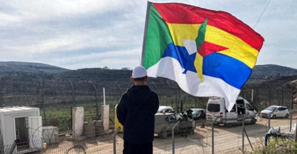 以色列越境炸叙利亚军营，阿拉伯世界全线反水，集体教做人！

以色列这是彻底疯了！