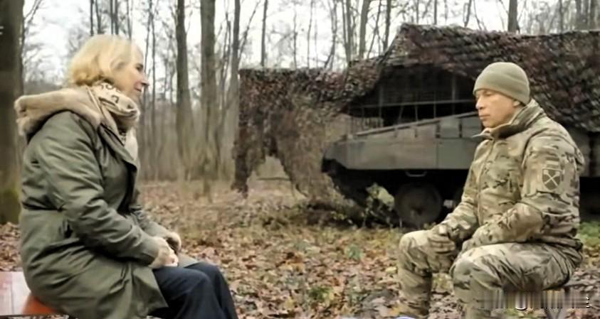 乌克兰武装部队总司令西尔斯基:“在波克罗夫斯克西南部地区，我们目前已控制并坚守在