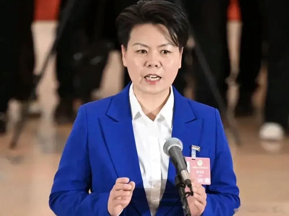 山西省第十七届运动会将于8月8日在长治开幕。本届省运会火炬手确定为刘恒宇、肖树楠