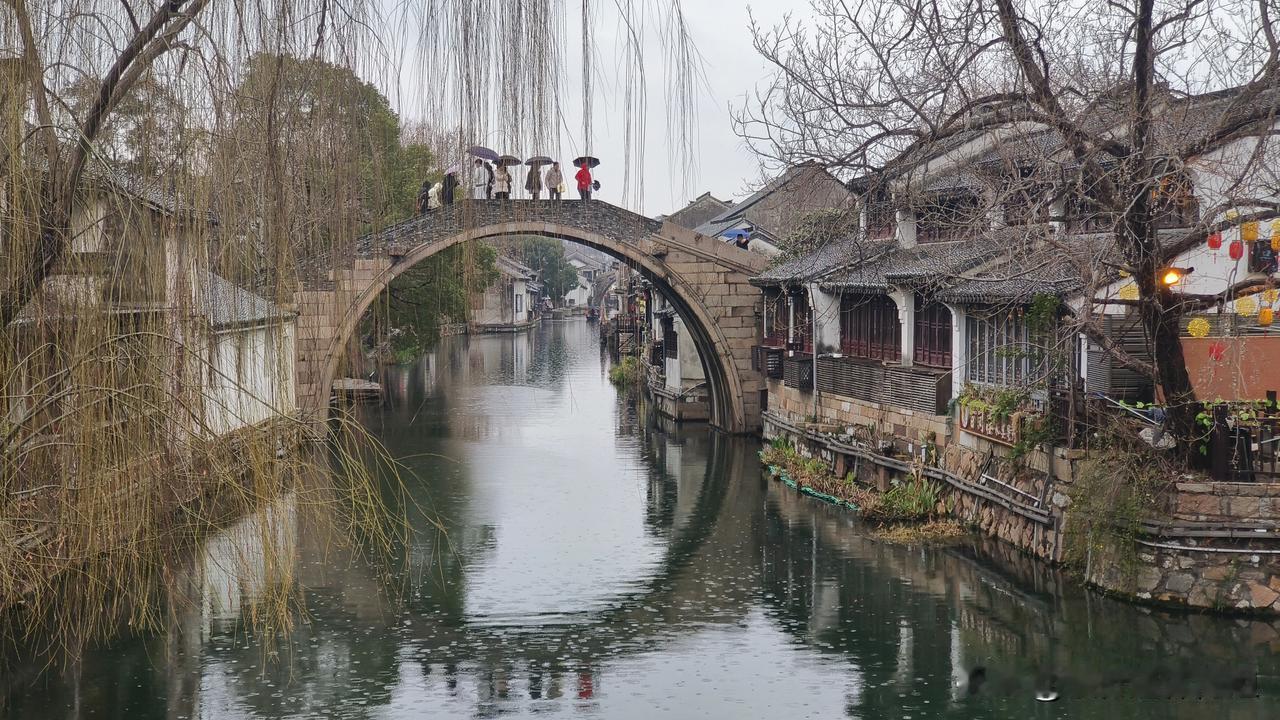 未来几年什么才是真正的优质资产？是黄金、房子，还是股票？

一个国家可以随便印钱