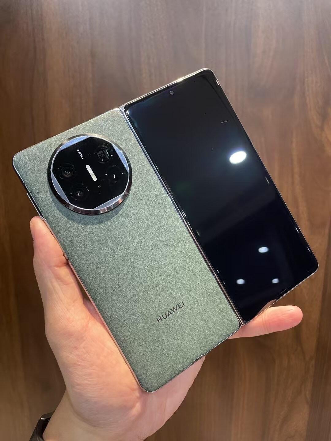 谁懂啊！曾经一机难求的MateX5如今性价比直接拉满！现在仅需6000+就能带走