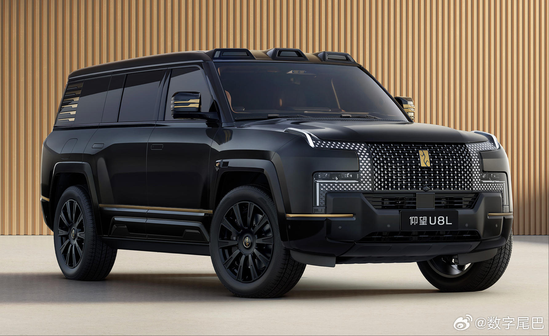 仅售 130 万元，比亚迪全尺寸 SUV 仰望 U8L 鼎世版预售鼎世版尺寸 5