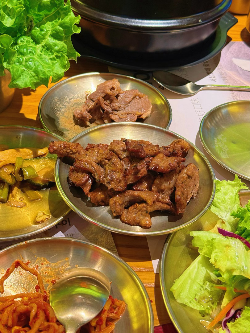 周一周五吃苦，周六周日大补特补