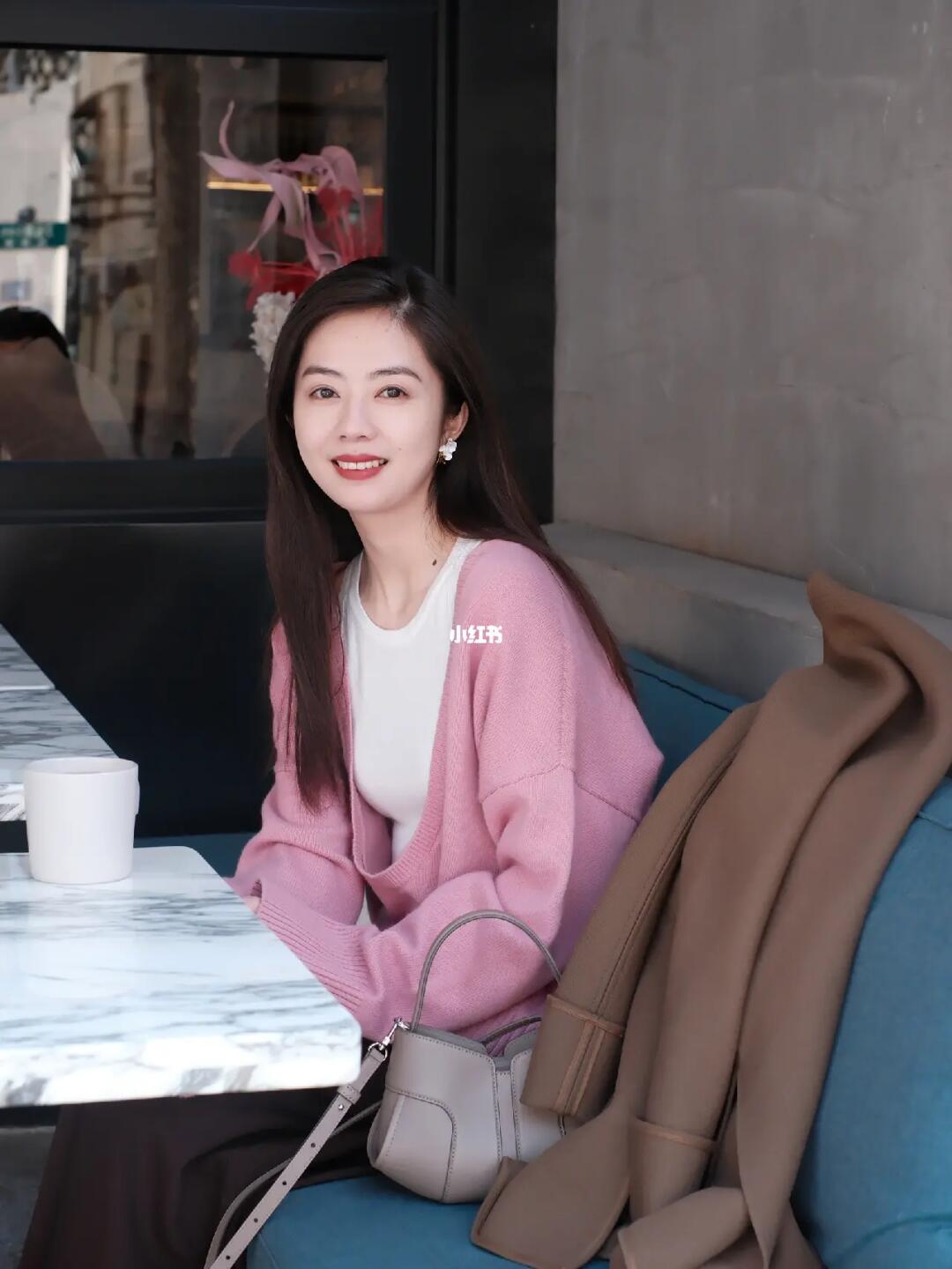 35+，如果可以，我想天真到一百岁。