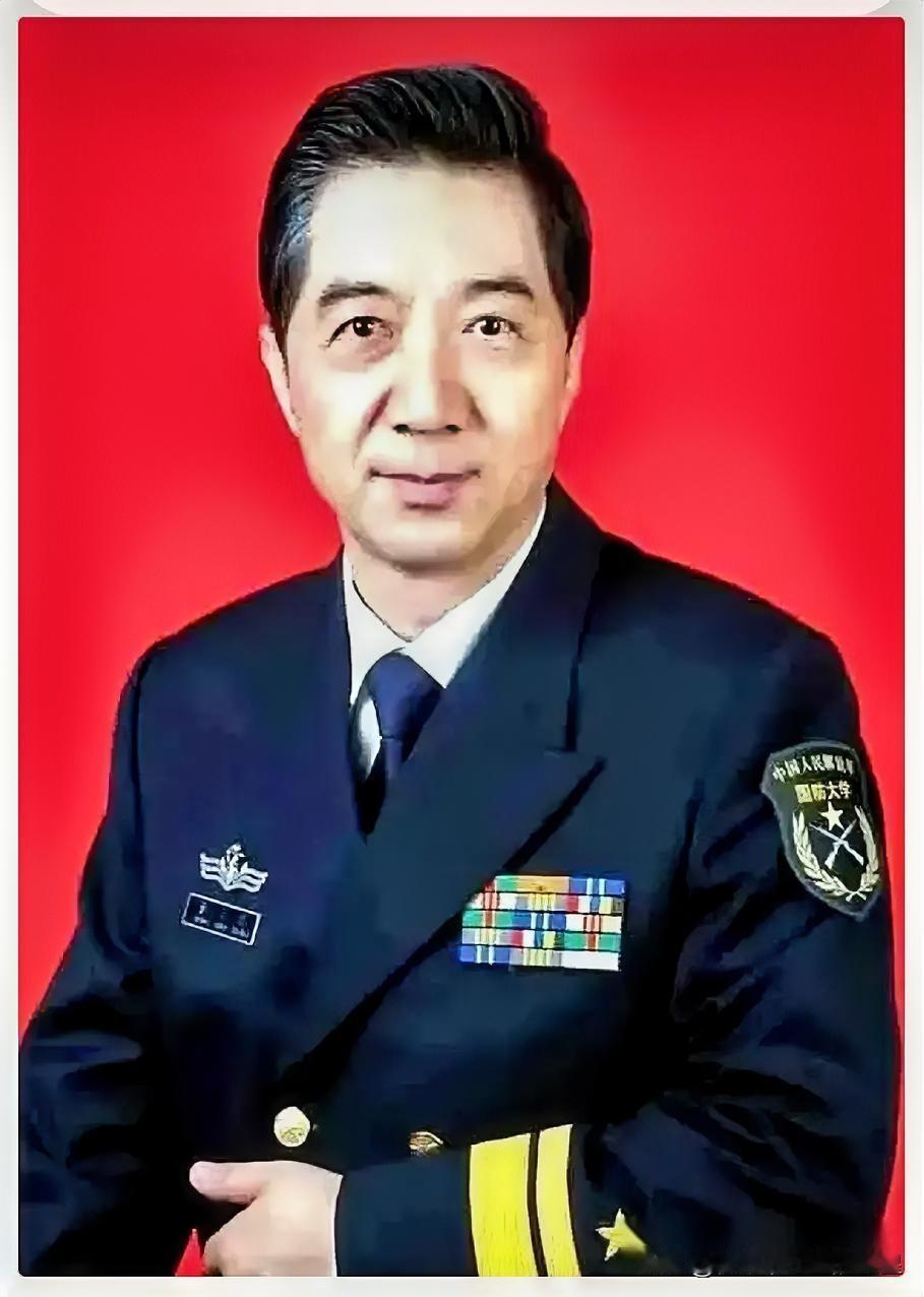 局座张召忠最近提到一个极度反常的现象：上半年欧洲来华游客同比猛增60%。但最离谱