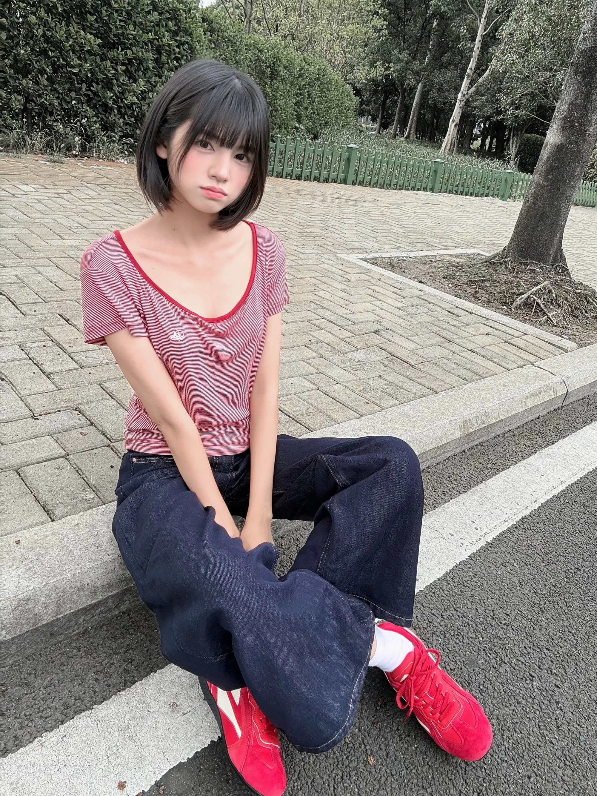 森果果SENGUOGUO 森果果赛车鞋 短发 分享照片 短发ootd