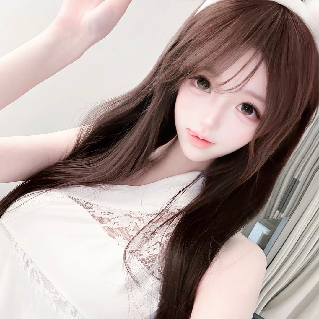 ins风女生头像 想到世界足够辽阔 想到我们毫无结果 