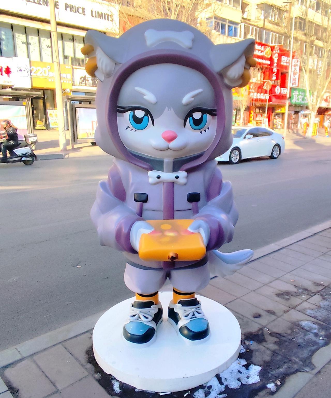 如何看待高铁上的“买座放物”现象这个问题首先是孩子妈妈违规了。铁路有规定14岁以