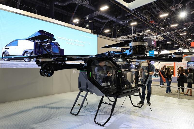 2026的技术创新 CES 2026的技术创新让人眼前一亮。歌尔携XR全栈方案等