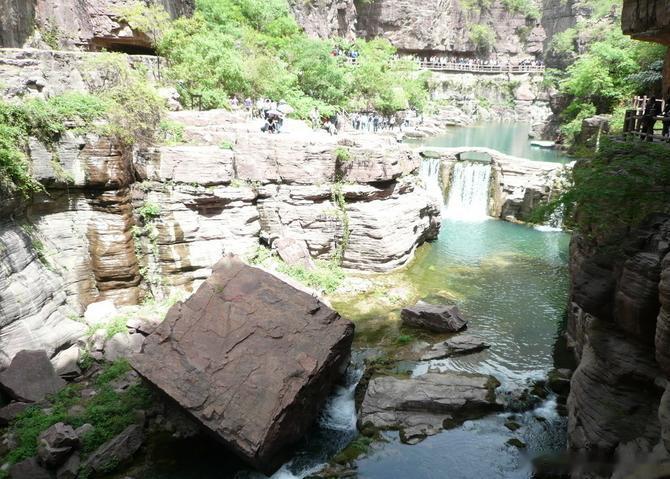 【云台山】云台山是国家级风景名胜区、国家首批5A级旅游景区和全球首批世界地质公园
