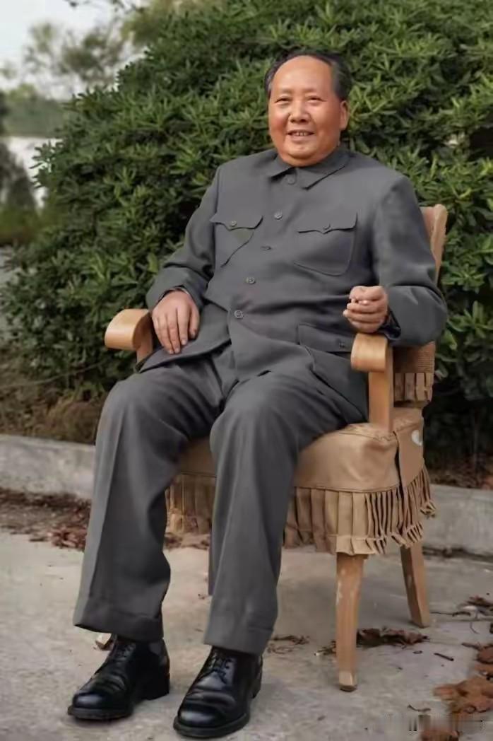 伟人风采，一代天骄！