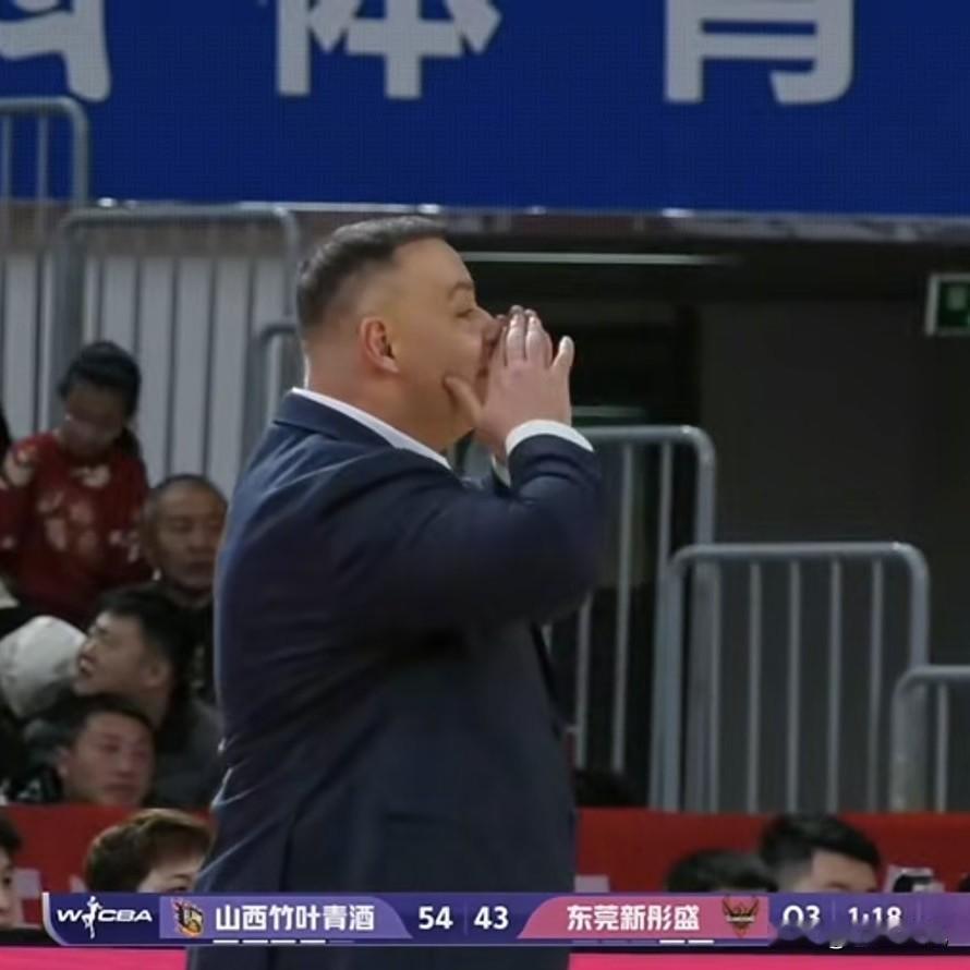 向山西竹叶青酒女篮总经理李剑飞进言:山西女篮随手扬掉广东女篮无偿赠予的取胜机会问