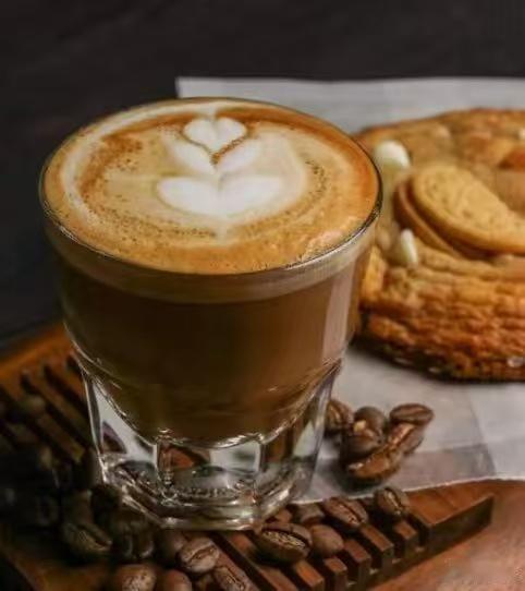 威尔士小伙被国产咖啡价格征服了老外买国产咖啡直呼CPU被干烧了 从“惊人的好喝”