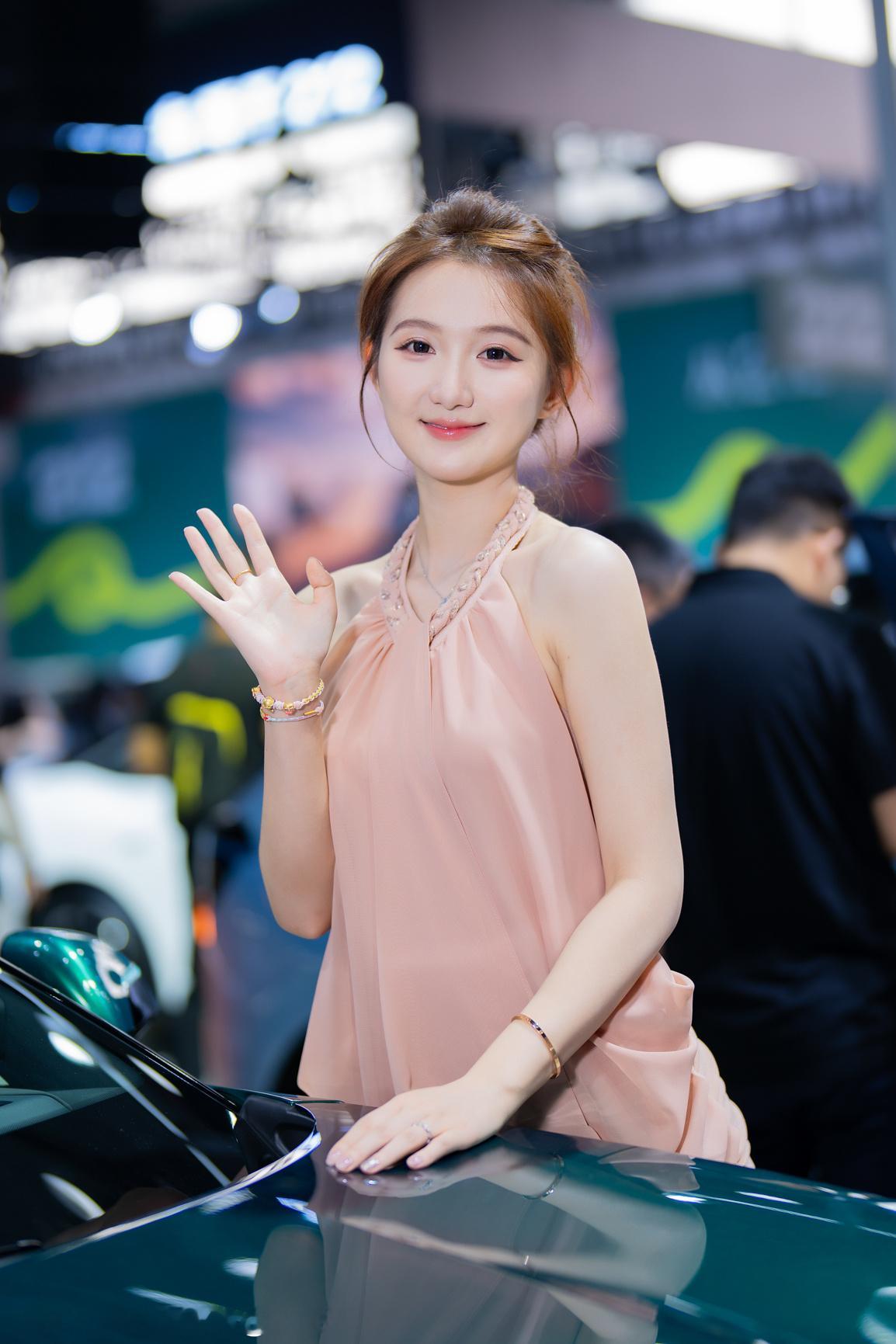 聆听猎人的车展笔记聆听在广州车展猎人拍拍 2026 五一广州车展想把图片带回家？