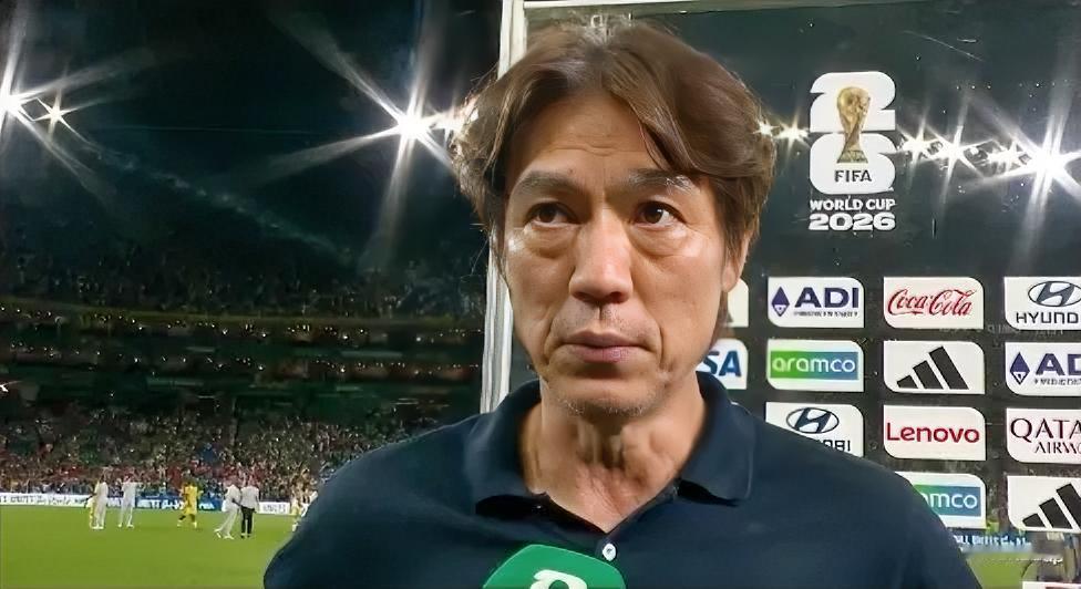 韩国媒体真是太真敢问了！在今天世界杯小组赛组小组赛韩国0-1不敌南非，赛后主教练
