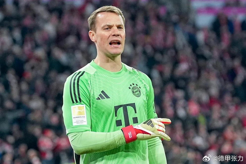 诺伊尔再次提前下场，还是因为左小腿感觉不舒服，首先需要接受检查才能确定具体情况 