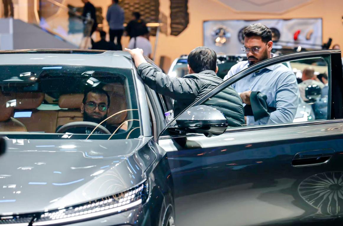 今年北京车展，东风风神携风神L8、风神L7亮相A301展台。

东风风神锚定中国