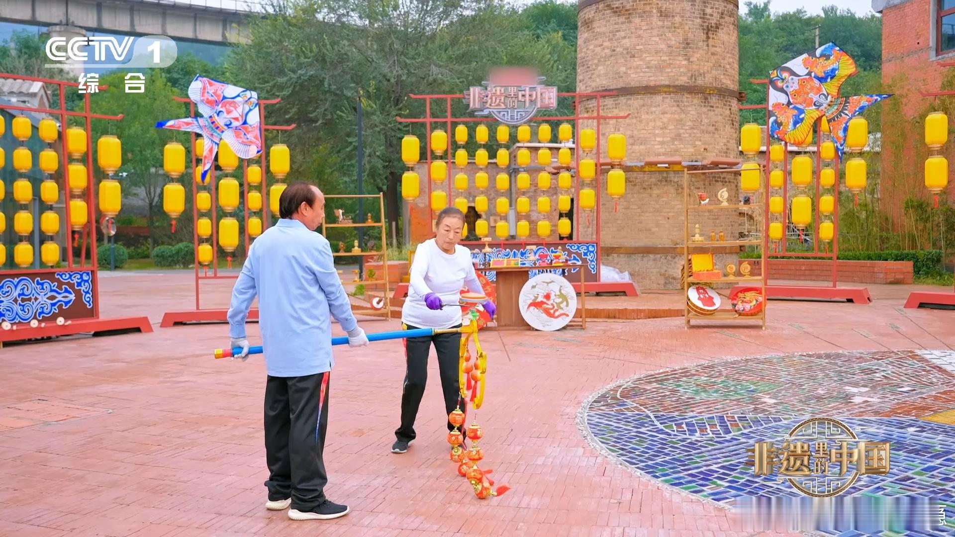 #中国人把空竹玩成一个武术流派# 从小喜欢看武侠小说的我忍不住疯狂心动，我好想要