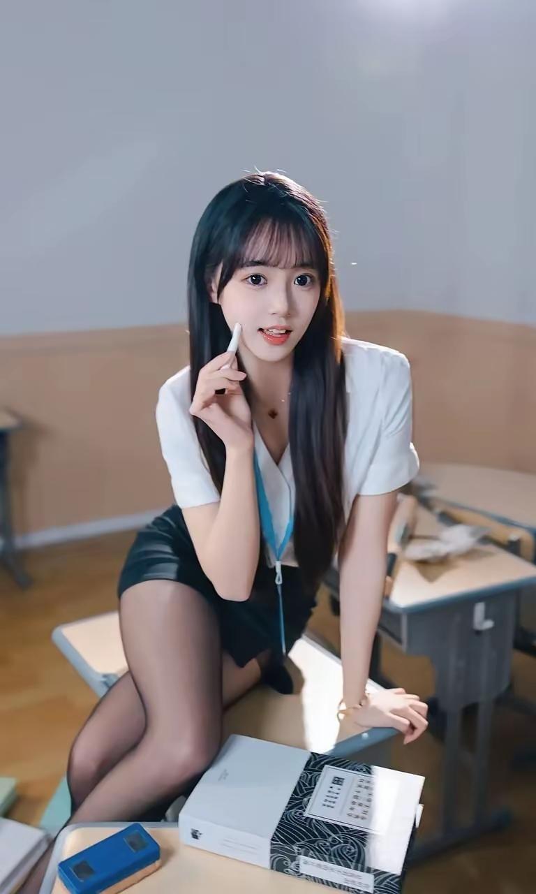 青春是一首美妙的歌，我们唱着它成长