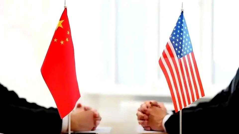 能谈成？哼，我看悬但这次，还真有点门儿。

不是我不信，是这些年见得太多了。谈，