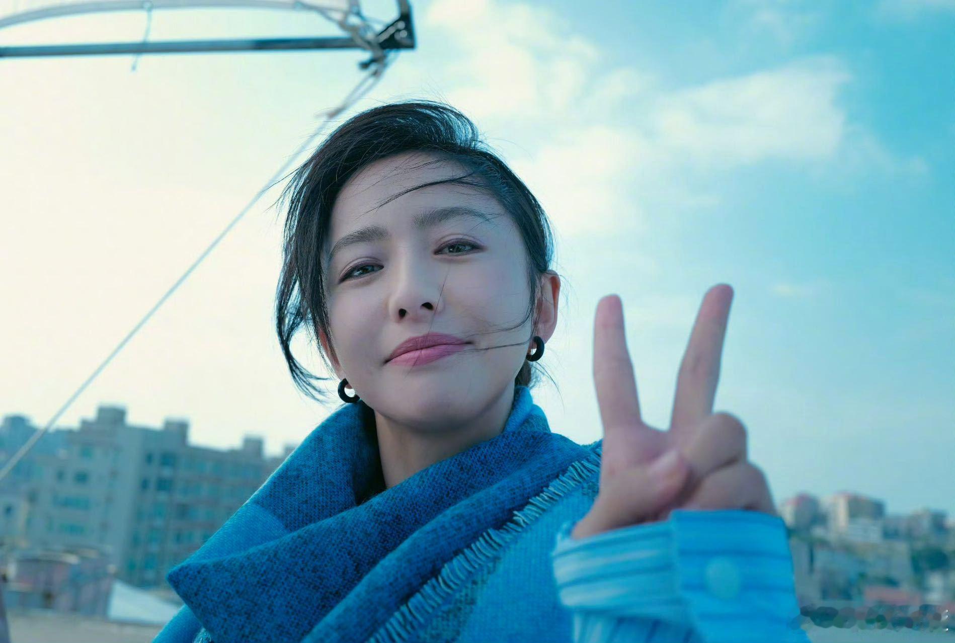 谁被这对“非血缘母女”戳中？演技自然又真实，像极了日常家庭场景～ 