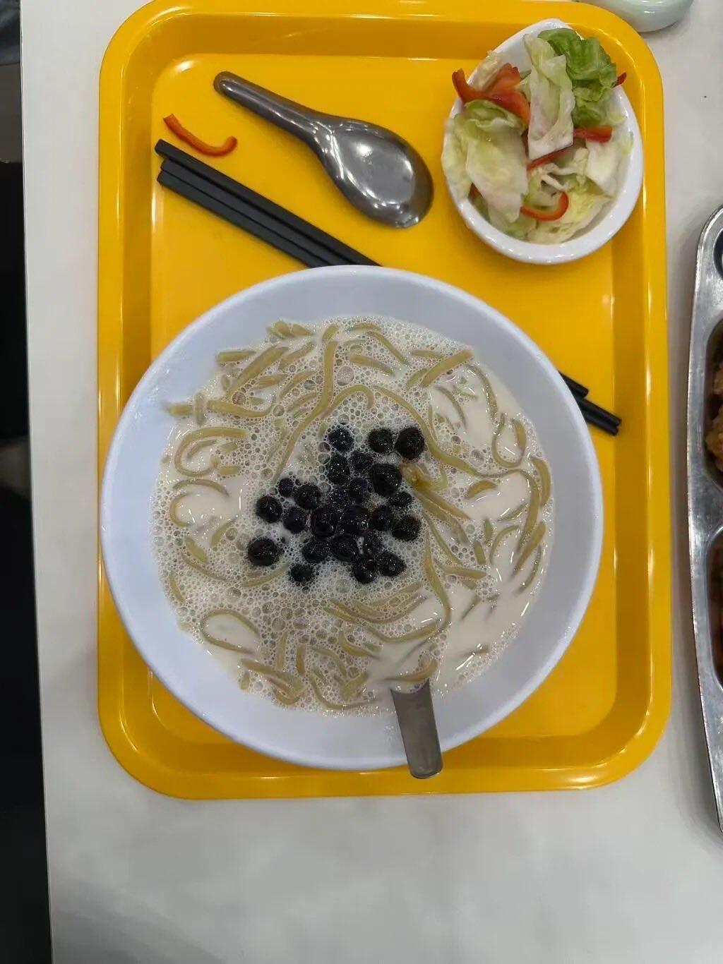 这么创新的菜 你确定不要来尝尝嘛？太超前了吧！闺蜜下班必须安排上！ ​​​