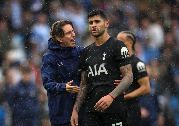 今日凌晨，TA名记大卫.奥恩斯坦在接受美国NBC电视台采访时谈及了热刺主帅托马斯