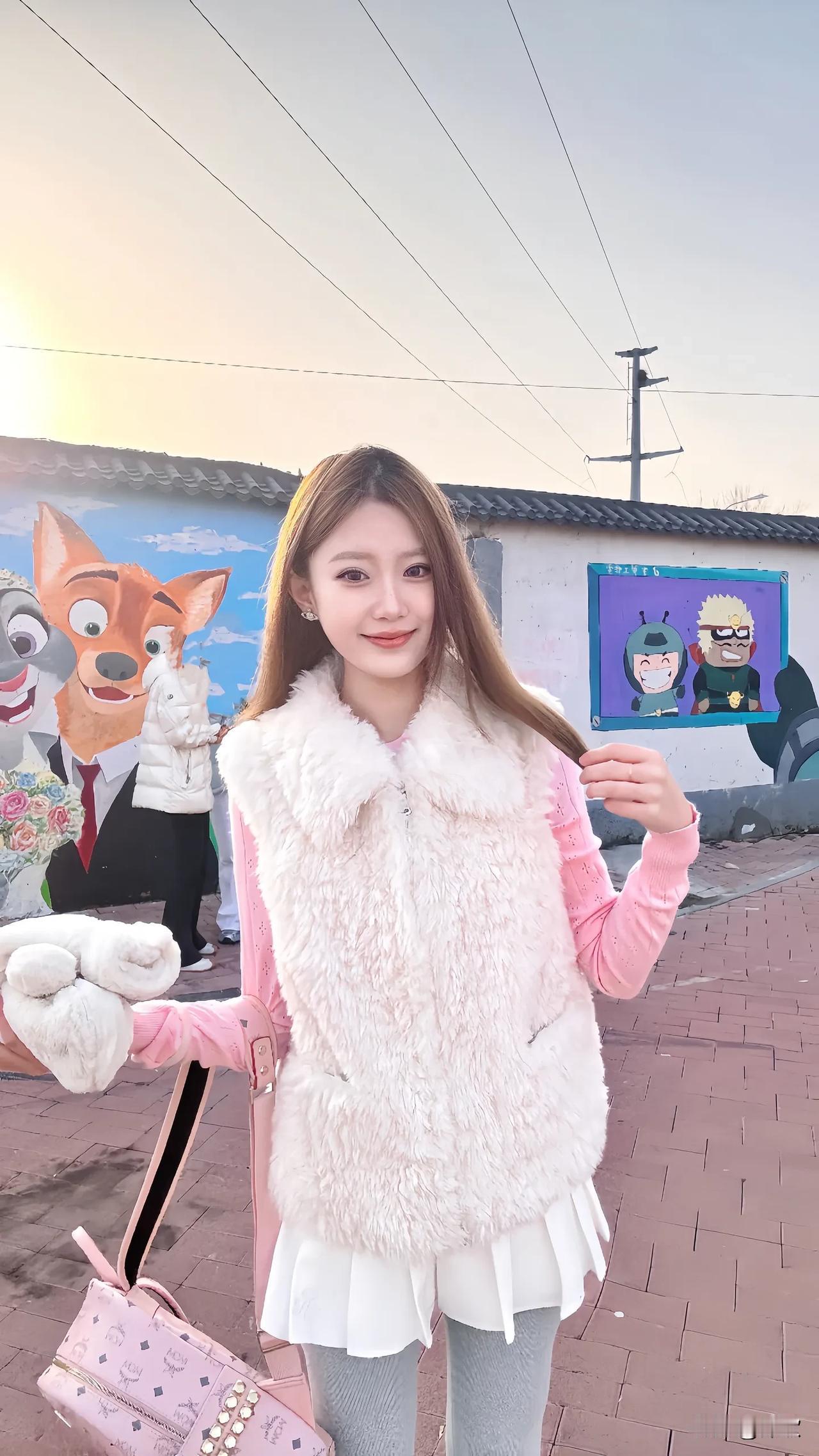 也许你不会懂 从你说爱我以后 我的天空星星都亮了衣服需要尝试不同的风格，才能找到