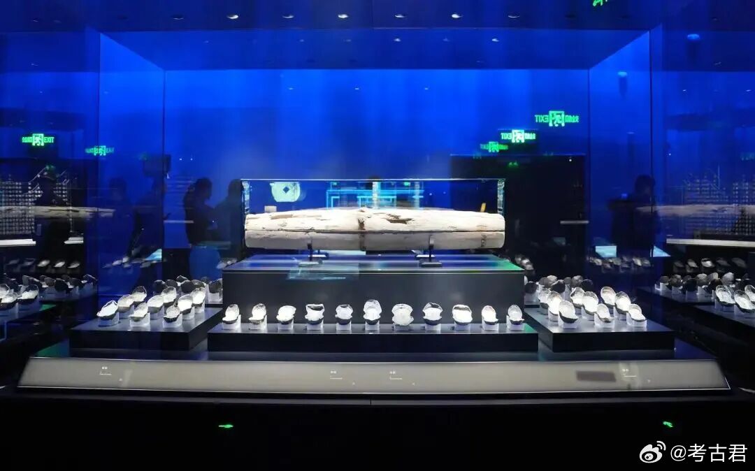 江口沉银博物馆 经过多年发掘与整理，江口沉银遗址的成果如今在博物馆中清晰呈现。展