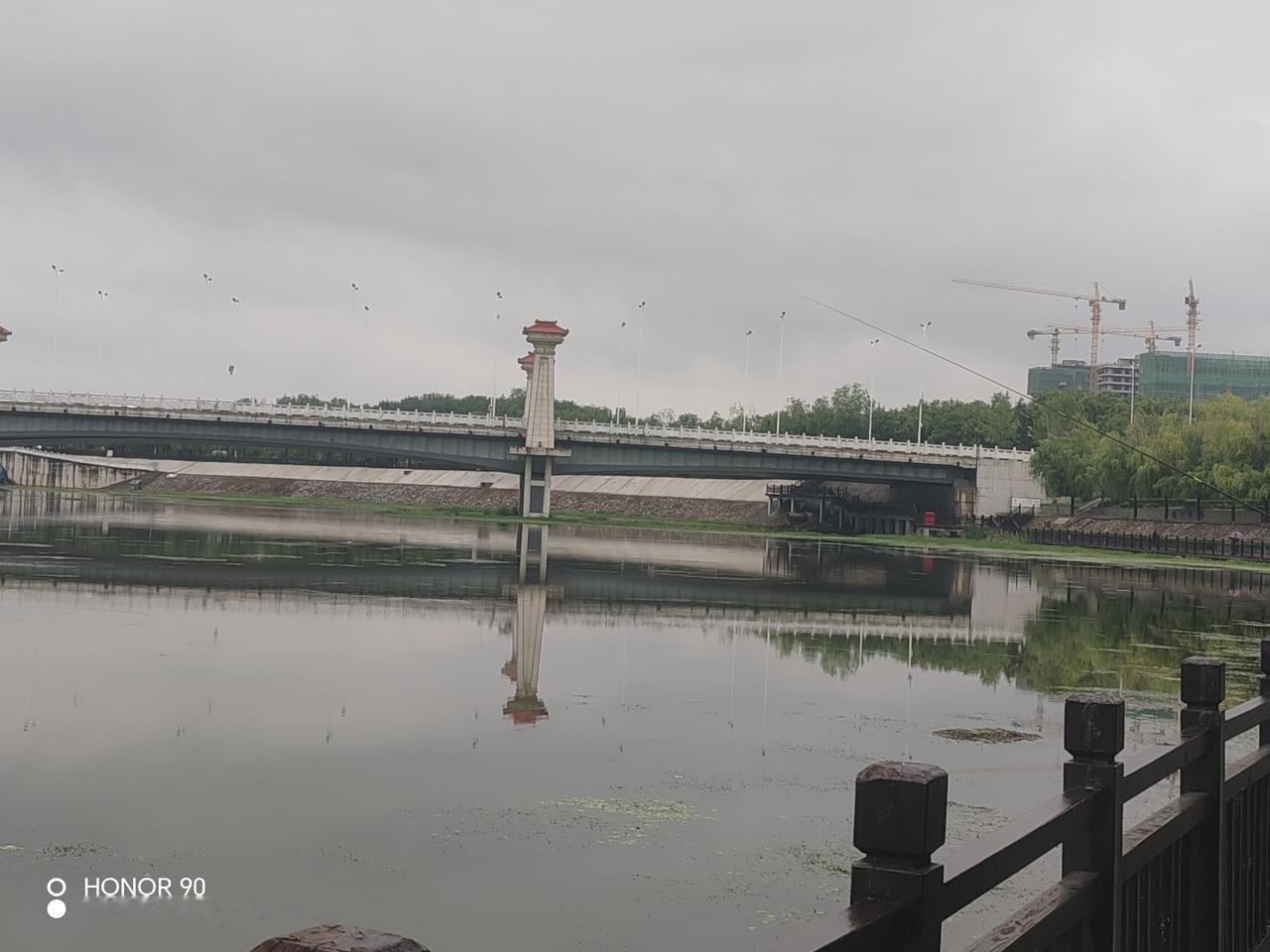 确实是。有一天，悄悄的走，无论对人对己，都是福气。[祈祷]//@红红梦美:这样不