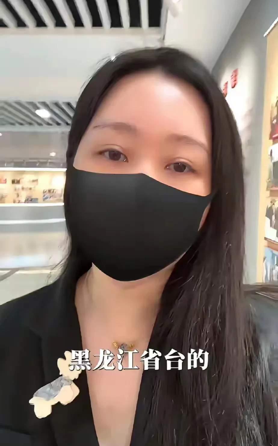 有些人有些事，是能传染的!

近日，北京毒狗案原告Papi妈李姓女士频繁在媒体露