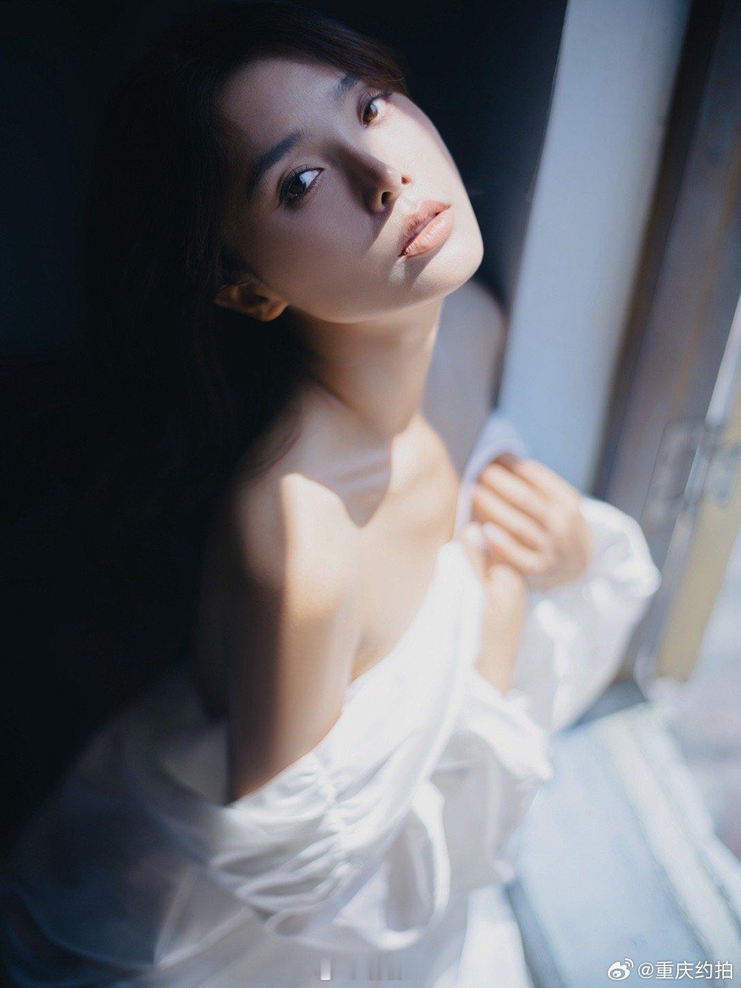 #重庆约拍[超话]##重庆约拍啦[超话]##重庆约片啦[超话]# “每个热爱生活