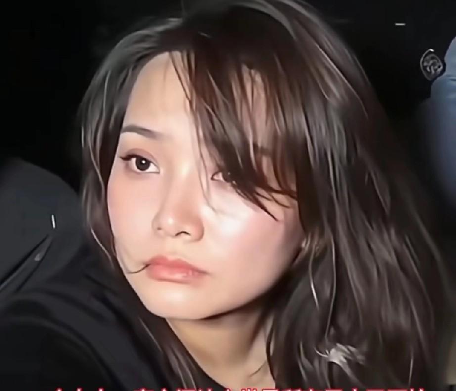 就在刚刚
 
柬埔寨方面突然通报了这起押解车辆被劫的案件进展。
 
立场摆在前面